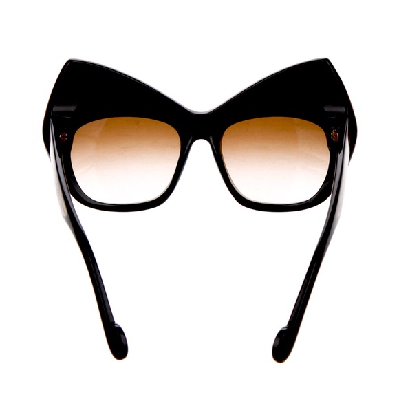 ⭐️⭐️Authentic Anna-Karin Karlsson Oversize Sunglasses⭐️⭐️ - Picture 2 of 5